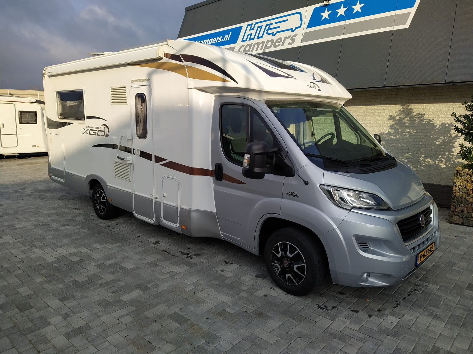 Z.G.O.H Rimor XGO COUPE 302 B.J. 2015 HT Campers